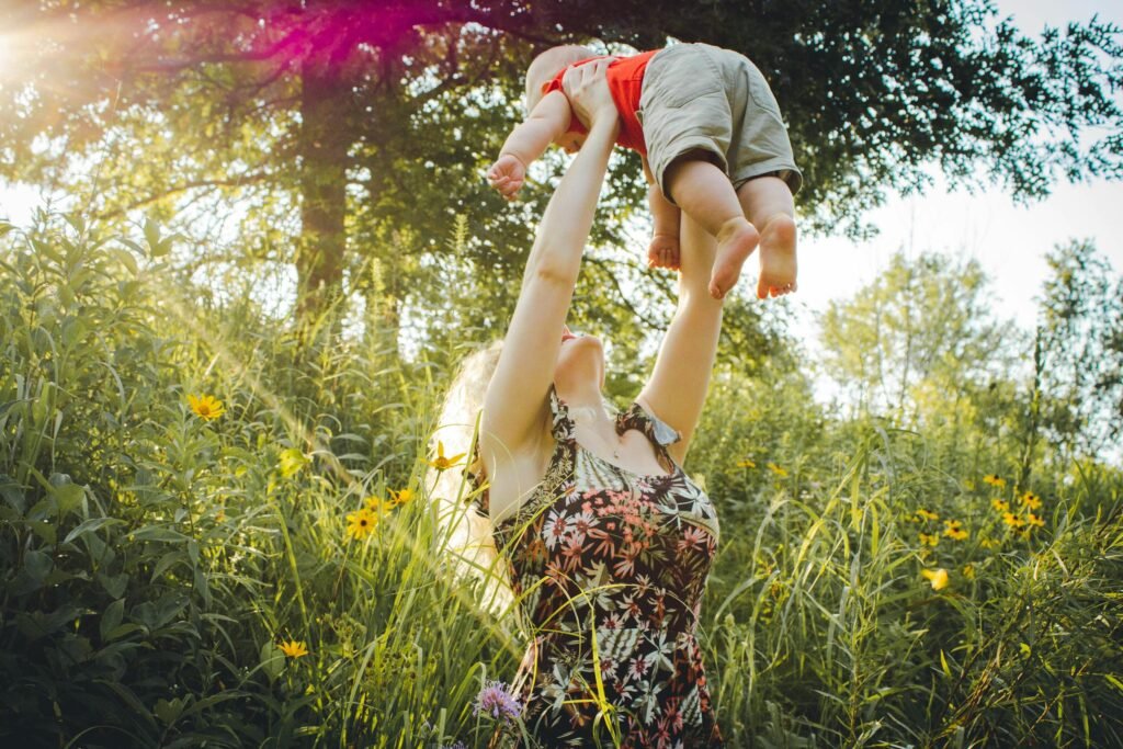 maman et son bébé